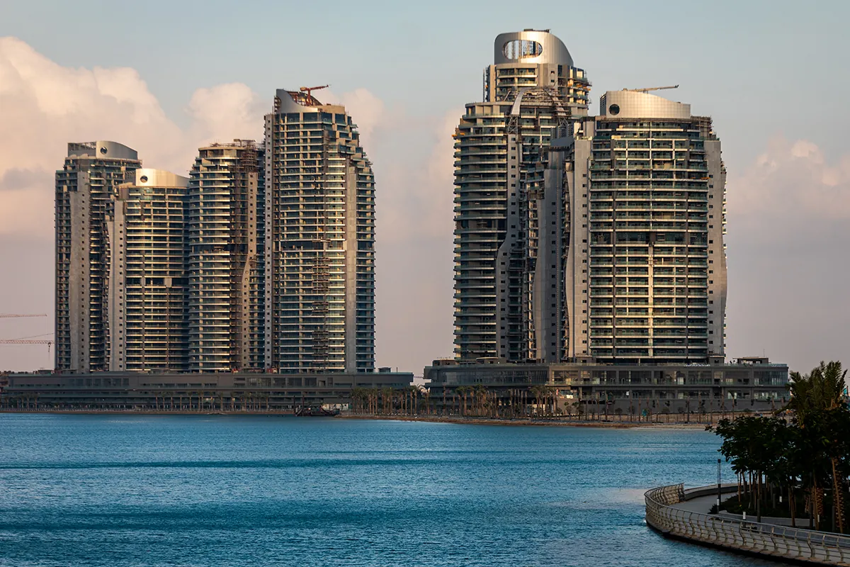 Alamein Towers by DP Productions - photo 07